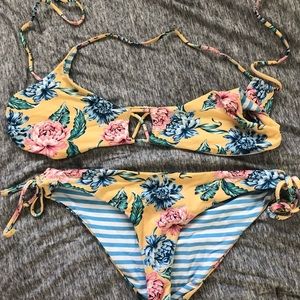 Reversible pacsun yellow bikini